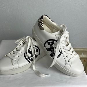 Tory Burch Leigh T-Logo Sneaker Calf Leather/Stamped Snake Snow White Size 6.5